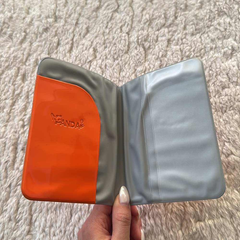 BNWT Orange Panda Passport Holder - Picture 3 of 3
